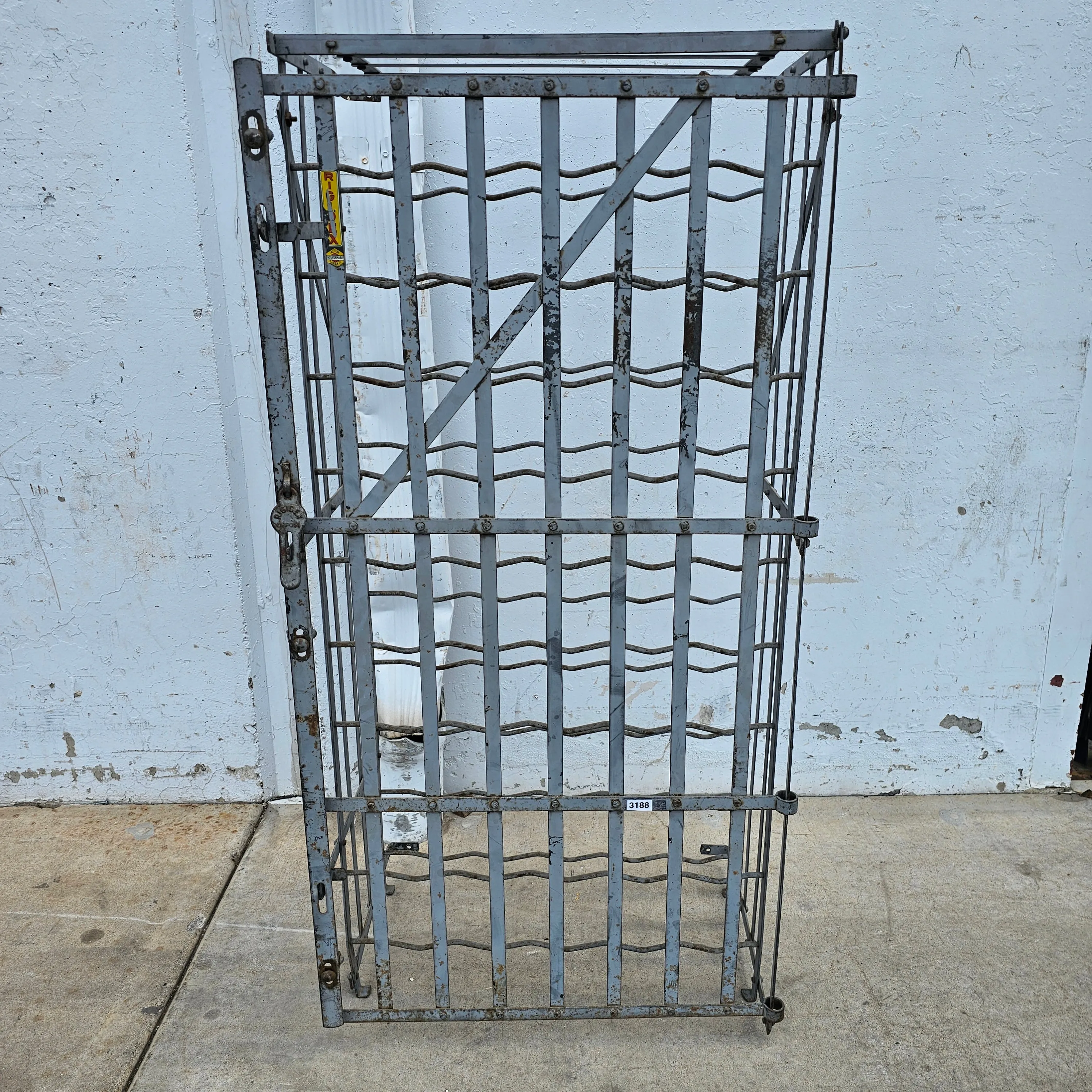 Aluminum Rigidex Wine Cage / Rack