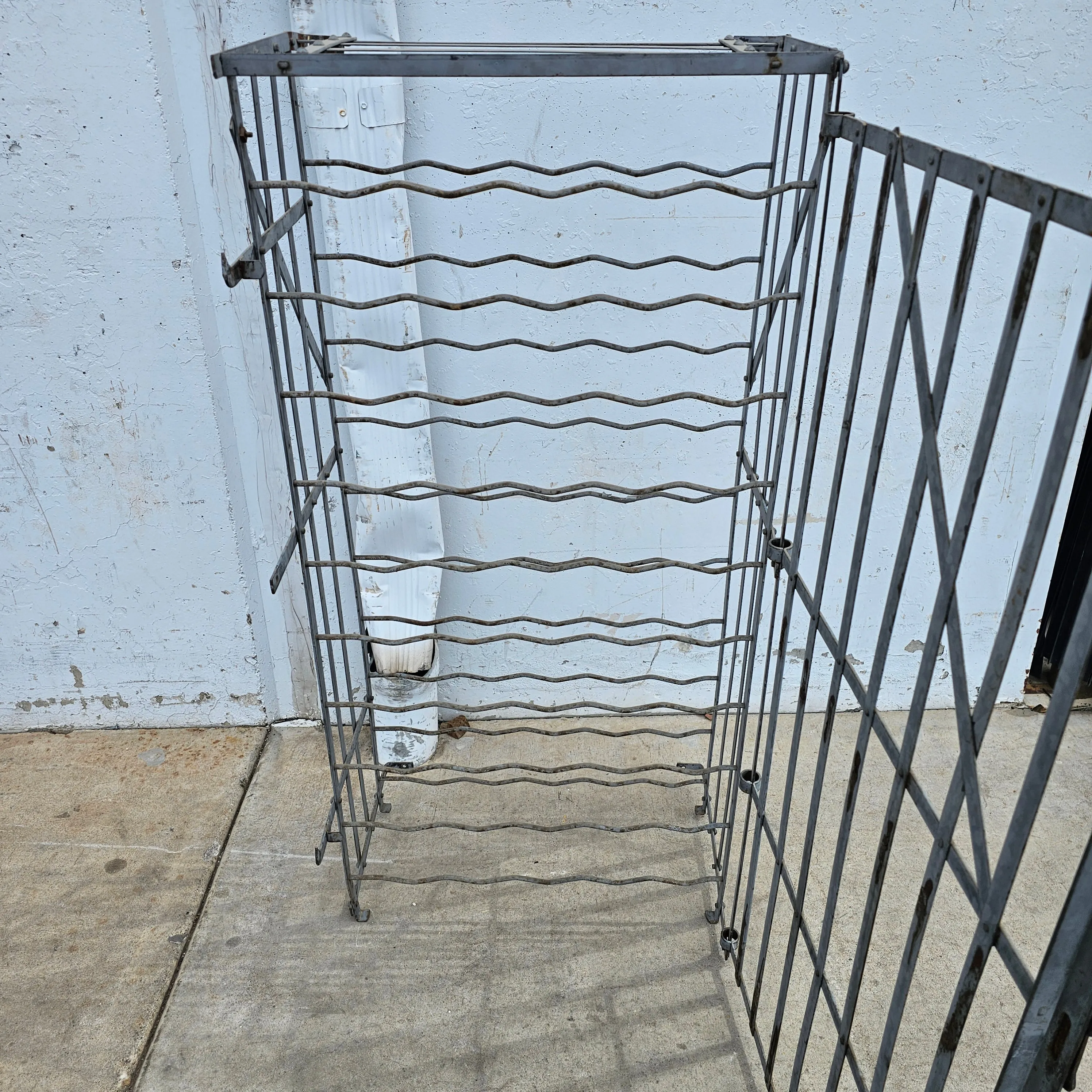 Aluminum Rigidex Wine Cage / Rack