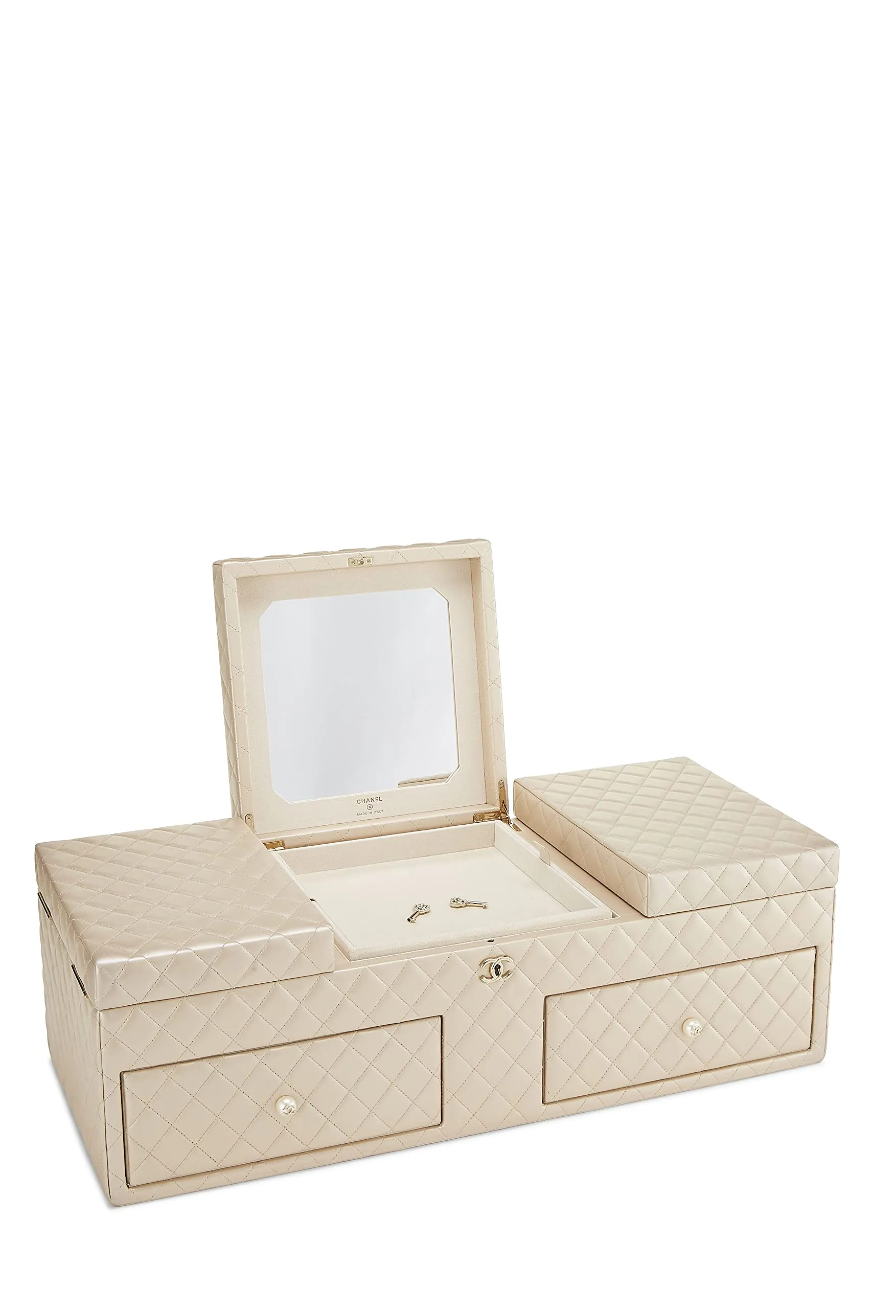 Chanel,  Beige Quilted Lambskin Jewelry Chest Large, White